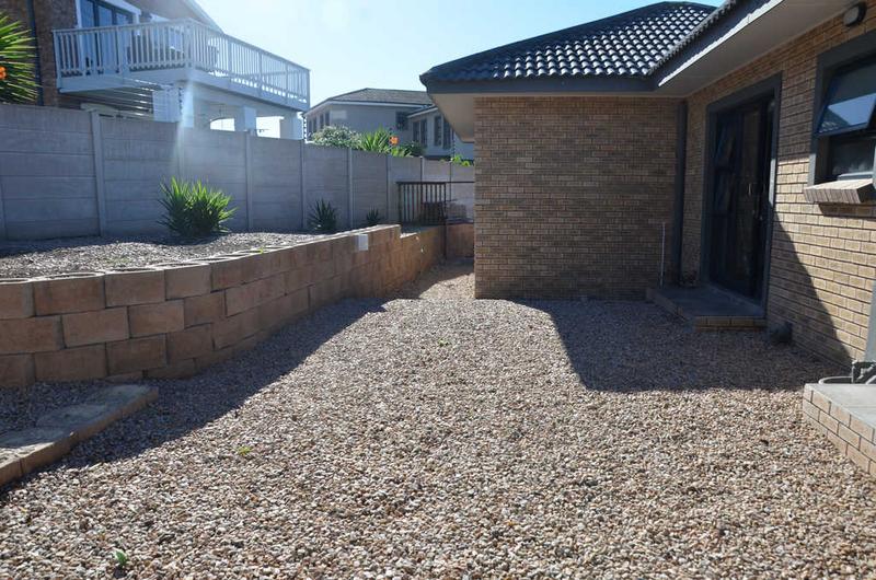 5 Bedroom Property for Sale in Island View Western Cape
